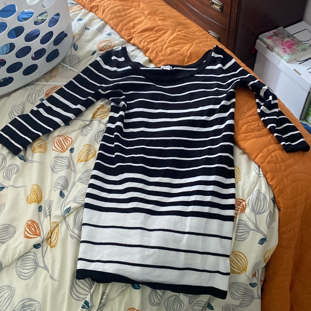 medium sleeve striped dress